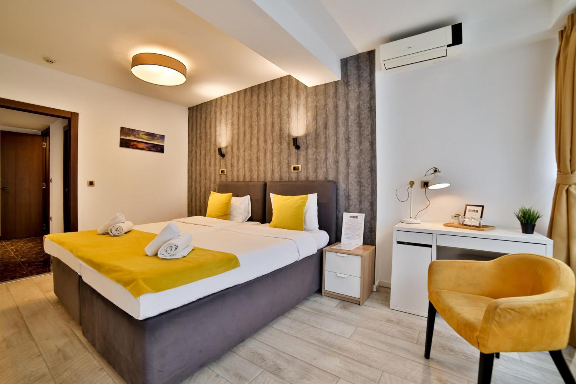 Garni House 46 Plus Belgrad Exteriör bild