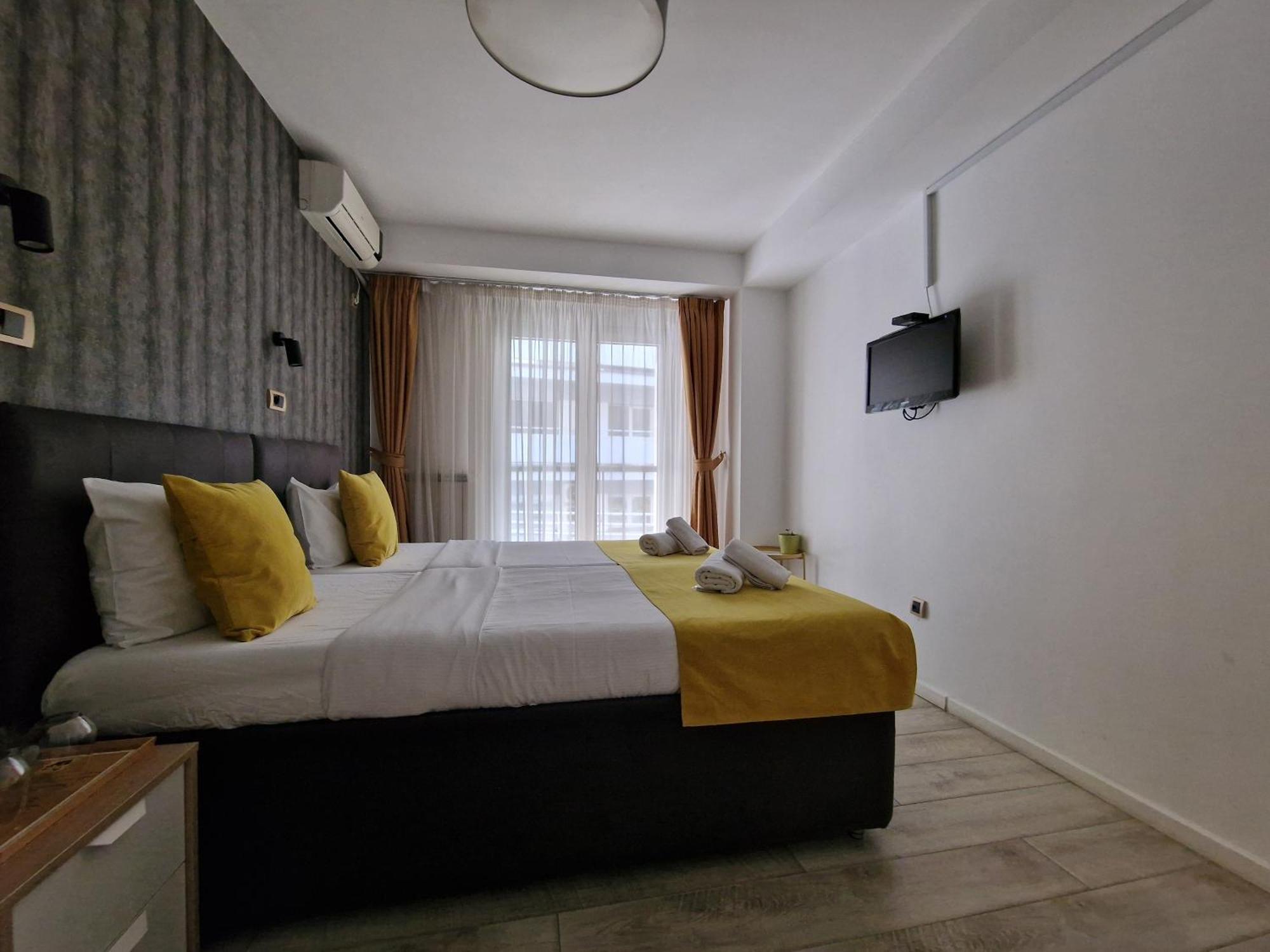 Garni House 46 Plus Belgrad Exteriör bild